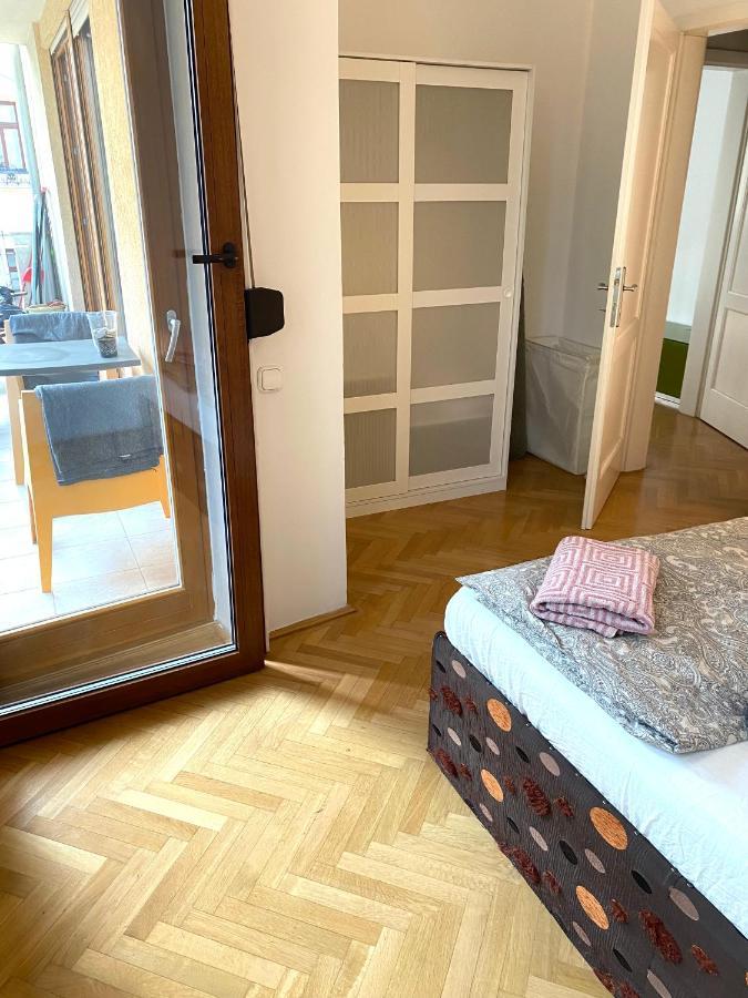 Budapest Heart By Gozsdu Apartment エクステリア 写真