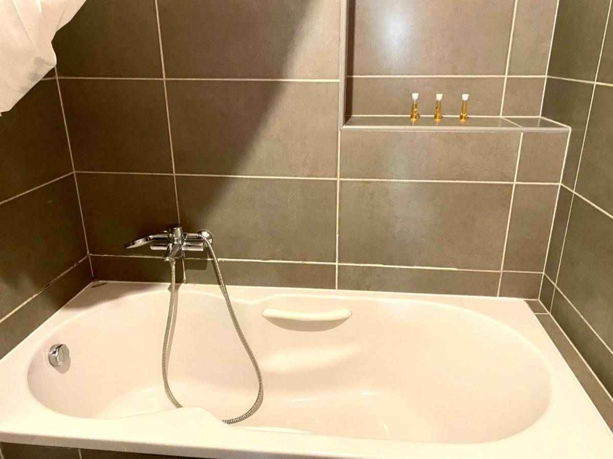 Budapest Heart By Gozsdu Apartment エクステリア 写真