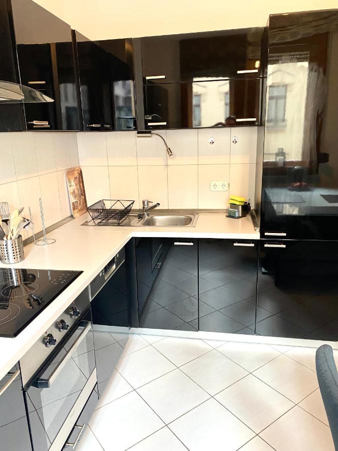 Budapest Heart By Gozsdu Apartment エクステリア 写真